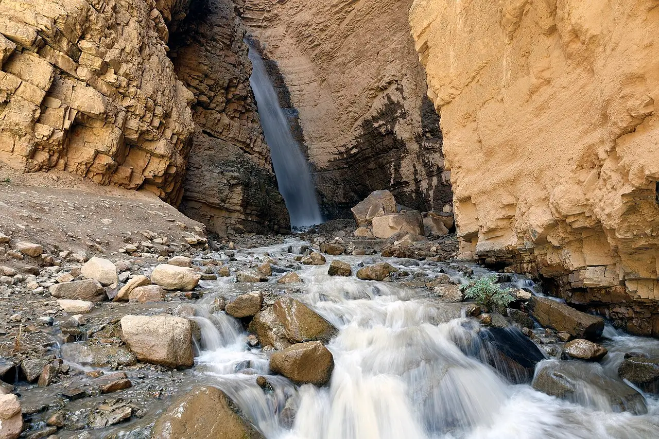 Водопад Пальтау